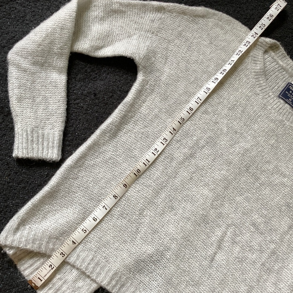 Abercrombie & Fitch Size Xs Gray Split Back Sweat… - image 7